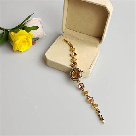 Vintage Bracelet Watch, Golden Peach Blossom Watch, Women's Watch, Gold ...