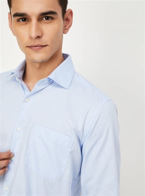 Buy Men Regular Fit Striped Formal Shirt Online at just Rs. 1199.0 ...