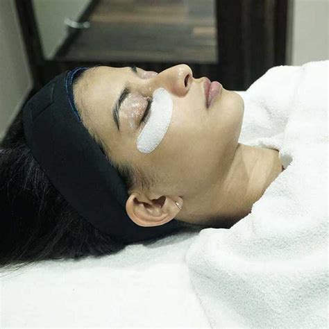 Best Beauty Salon in Mumbai - A’Kreations | Luxury Spa Treatments