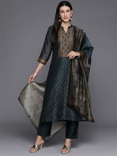 Varanga Grey Floral Printed Straight Kurta Paired With Solid Bottom And ...