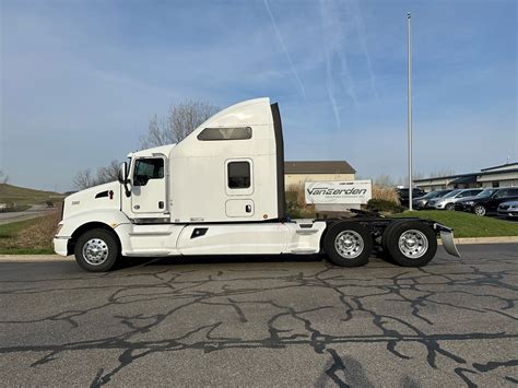 Kenworth Truck Sleeper