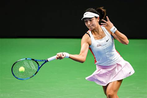 Tennis 郑钦文 的图像结果