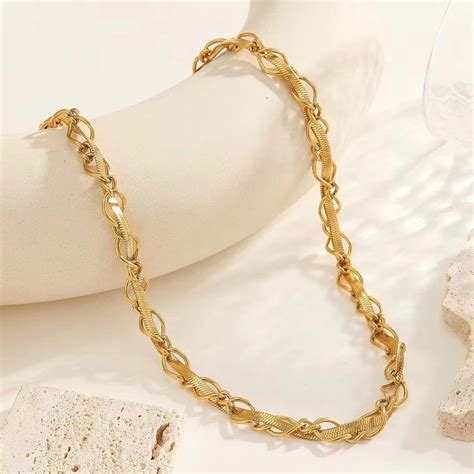 Twisted Snake Link Chain Necklace | Upakarna | Anti tarnish | Golden