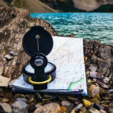 Compass Navigation Tips and Tricks 的图像结果