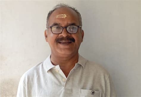 Deceased - Sunil Kumar at the Thalaparambu Medakanam Palace) (55 ...