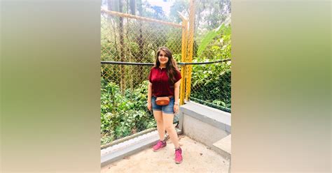 Fanny Packs Or Sling Bags? Pick & Choose From This Store In Rajouri ...