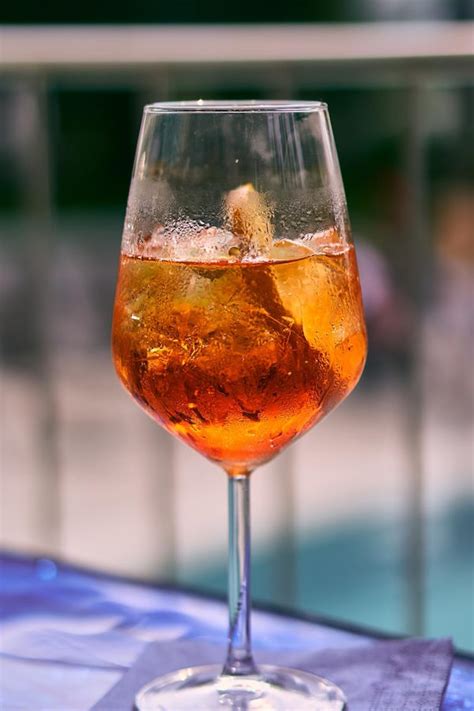 Aperol Spritz recept, kada i kako ga piti – Recepti