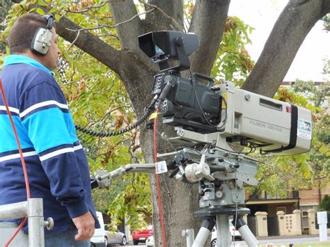 Local Newscast 的图像结果