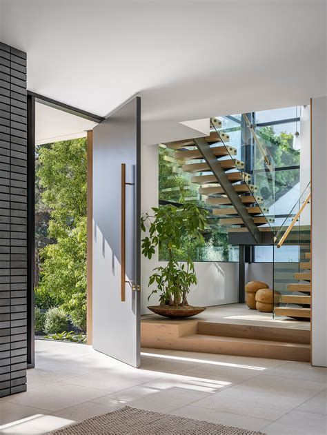 Sierra Drive - Contemporary - Entry - Los Angeles - by Colega Architects | Houzz | Staircase ...