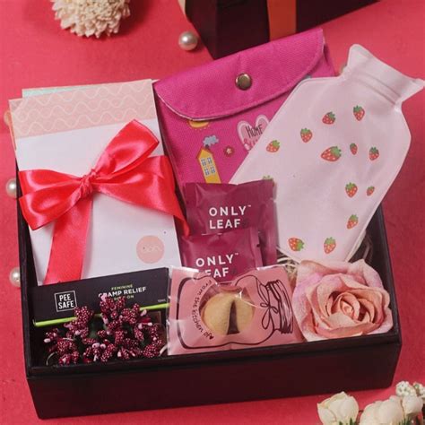 Get Well Soon Hamper - Wellness Gift box & Hamper Online at Confetti Gifts