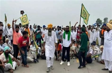 किसानों के दिल्ली कूच के बीच एक्शन में हरियाणा सरकार, अंबाला में धारा ...