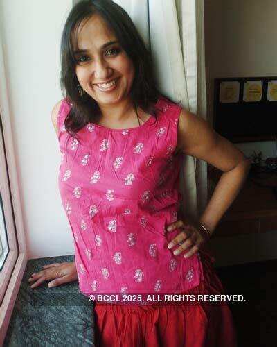 Ritika Sahni Pics | Ritika Sahni Photos | Ritika Sahni Portfolio Pics ...