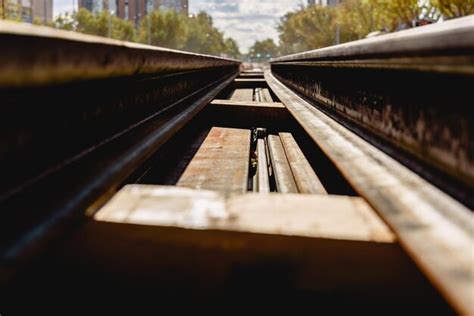 Page 4 | Rail installation Images - Free Download on Freepik