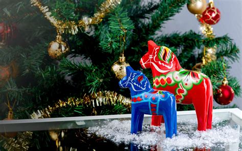 Best Traditional Swedish Christmas Decorations, Ornaments And Décor