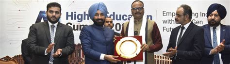 Best University in Uttar Pradesh (UP) - Chandigarh University Uttar ...