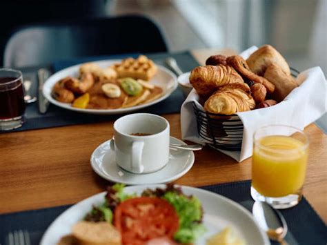 Women's Magazine - Fashion, Beauty, Relationships, Health