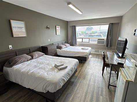 NORMAN BAY INN (Kenora, Ontario) - Reviews & Photos