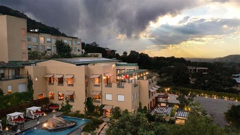 RADISSON BLU RESORT, KUMBHALGARH (Rajasthan) - Hotel Reviews, Photos ...
