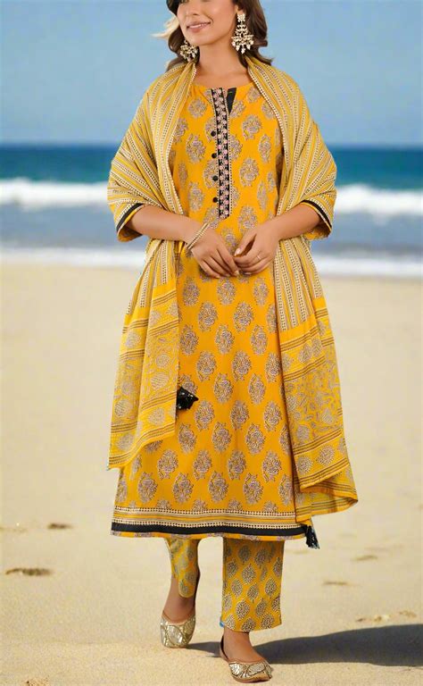 Yellow Floral Jaipur Cotton Kurti With Pant And Dupatta Set.Pure Versa ...
