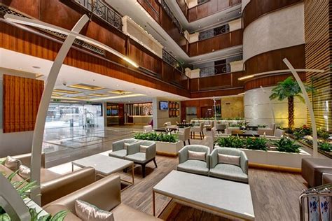 HOWARD JOHNSON PLAZA BY WYNDHAM DUBAI DEIRA - Hotel Reviews, Photos ...