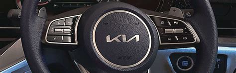 Kia Carens - Check Carens Price, Images and Colours | Kia India