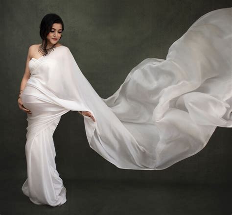 Contact Us | Ambica Photography Price | Family Photoshoot