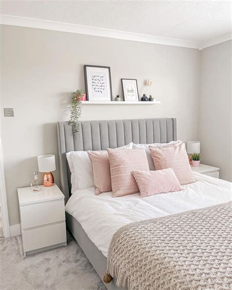 25 Pink and Grey Bedroom Ideas You'll Obsess Over!