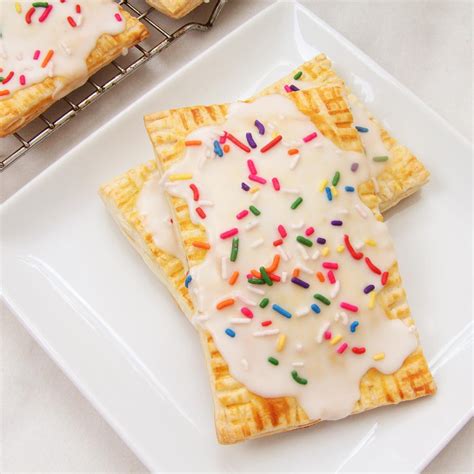 How to Make Taylor Swift's Homemade Pop-Tarts