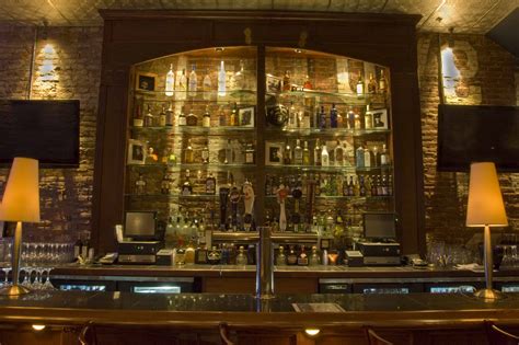 Joliet Bar Lighting – Outdoor Lighting in Chicago, IL | Outdoor Accents