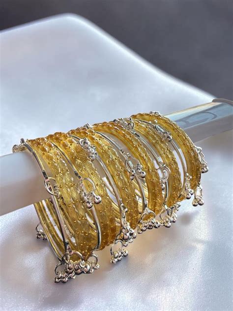Raindrop Glass Bangles with Silver Kashmiri Ghunghroo | Bridal Traditi ...