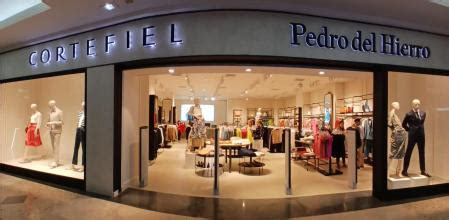 La familia real de Abu Dabi compra el 68% de Tendam (Cortefiel) a CVC y Pai