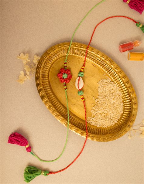 Phool Kaudi Rakhi (Set of 2) – Samoolam Crafts