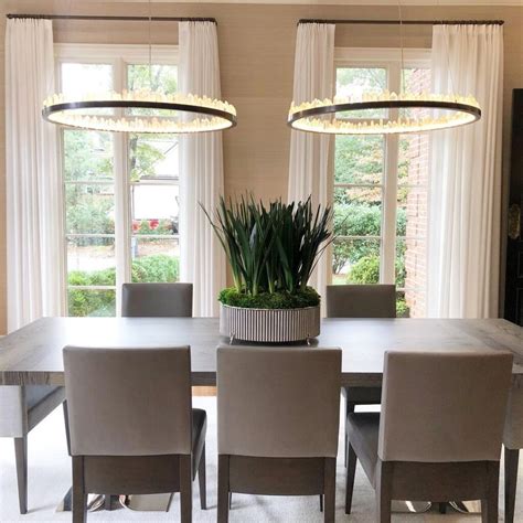 Contemporary Dining Table Centerpiece Ideas for Modern Home Aesthetics