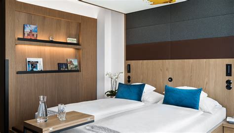 BOUTIQUE HOTEL AM STEPHANSPLATZ (Vienna) - Hotel Reviews, Photos, Rate ...