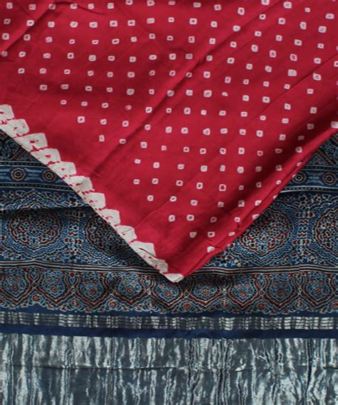 Pink blue tie dyed silk bandhani saree – GoSwadeshi