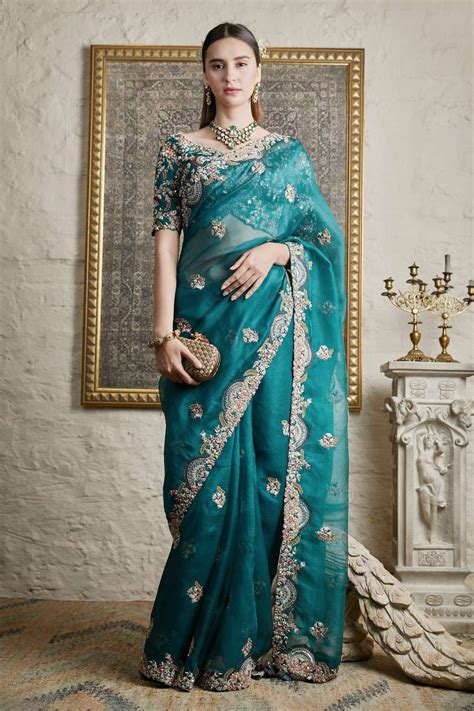 Pin by Uma Seerutton on amrita | Saree designs party wear, Fancy sarees party wear, Simple saree ...