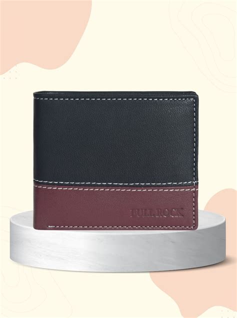 Bifold Leather Wallet – Black & Maroon Contrast Stitch