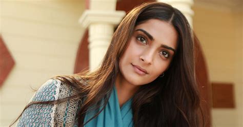 Ek Ladki Ko Dekha Toh Aisa Laga movie review: All the usual tricks for ...