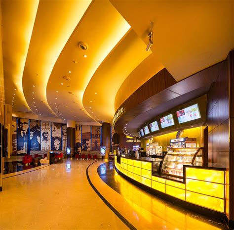 Ivpartners: portfolio: entertainment: Dynamix Mall | Juhu Mumbai