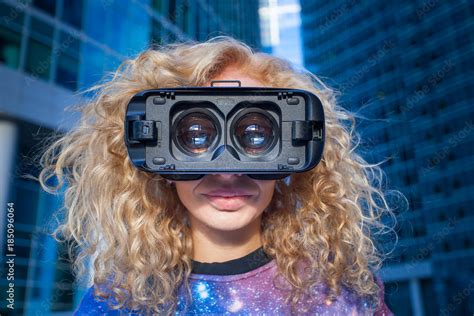 Future without Glasses 的图像结果