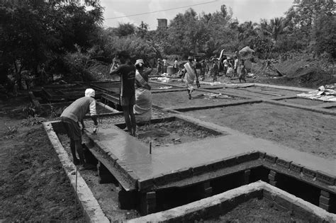 Bhatia Farm Residence: The Vrindavan Project | MATTER