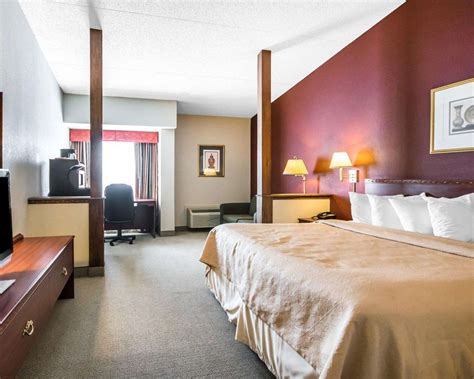 Quality Inn & Suites Elizabethtown, KY - See Discounts