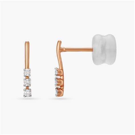 Dainty Glam Diamond Stud Earrings