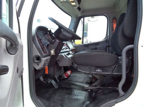 2019 Freightliner Business Class M2 106 w/ Brand New 22' JerrDan 6 Ton ...