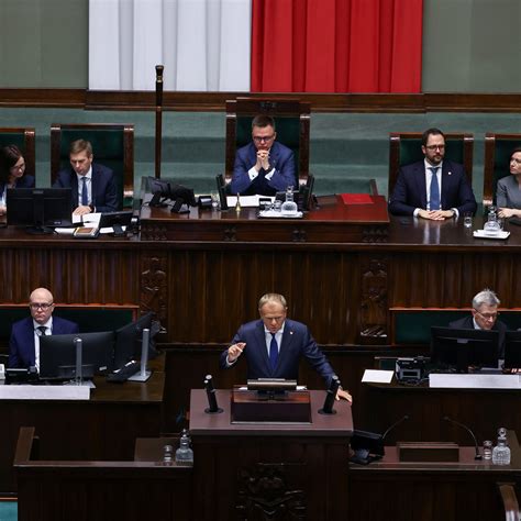 Tusk Administration Secures Confidence Vote in Poland