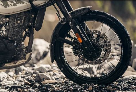 Royal Enfield Himalayan 450 With Tubeless Spoked Wheels Launched!