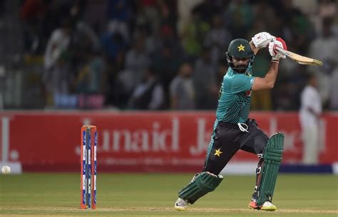Ahmed Shehzad laid a solid platform for Pakistan with 43 | ESPNcricinfo.com