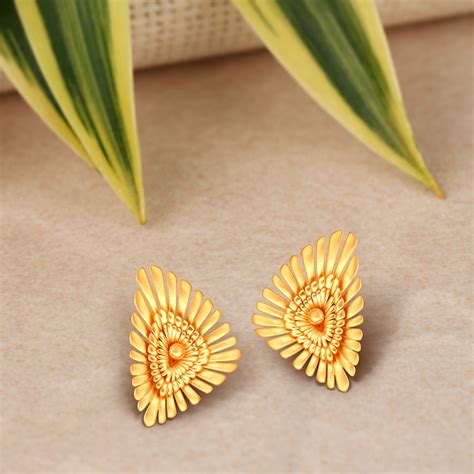 Contemporary Fancy Floral Gold Stud Earrings