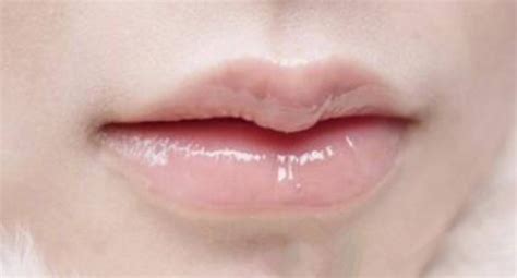 上嘴唇中间有个唇珠上嘴唇中间有个唇珠代表什么2022已更新今日图集