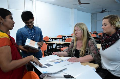 B5 Modeschulen Nürnberg Fashion School Academicians Visit Event Gallery ...